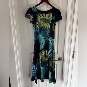 Hilo Hattie Midi Luau Dress